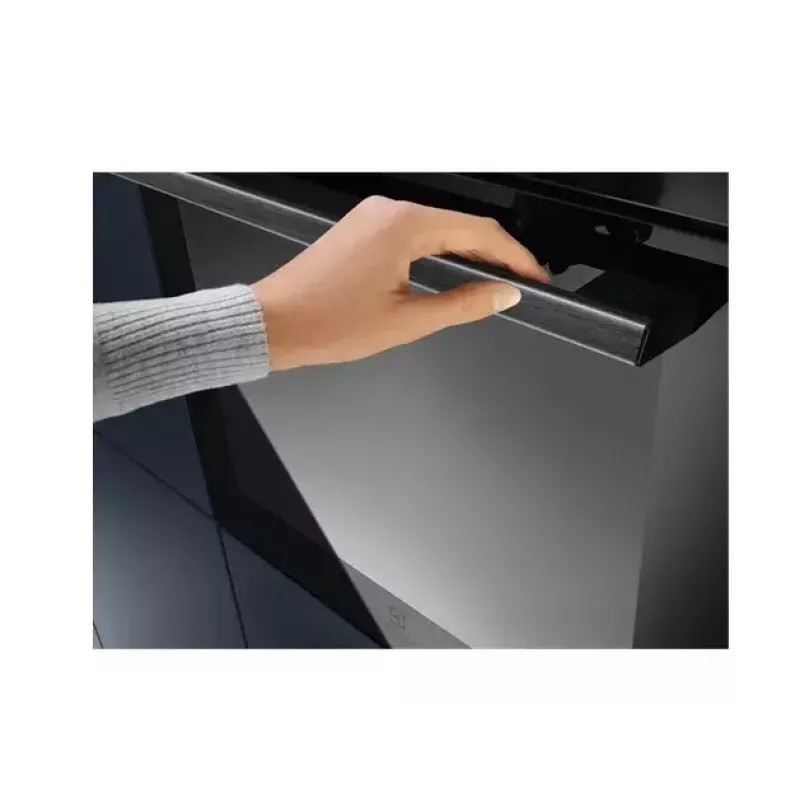 Sisseehitatav elektriahi Electrolux EOC8P39WZ — 72 L, pürolüütiline isepuhastus, aur, grill, konvektsioon, must