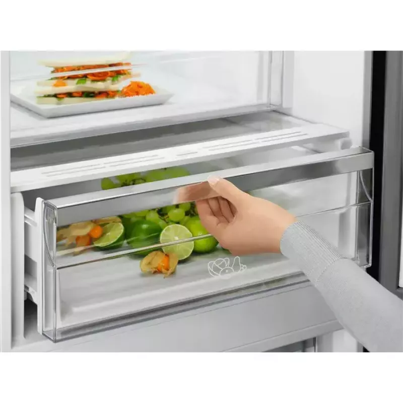 Electrolux LNC7ME32X3 Eraldiseisev 330 L Roostevaba teras