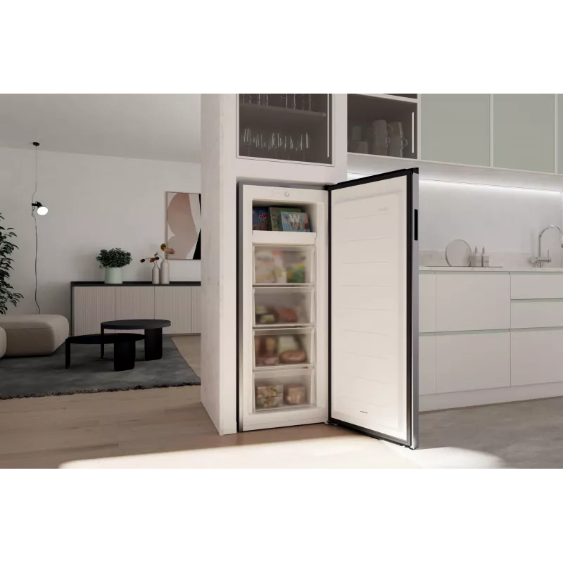 Candy CNUQ2L513EX püstkülmik eraldiseisev 169 L roostevaba teras