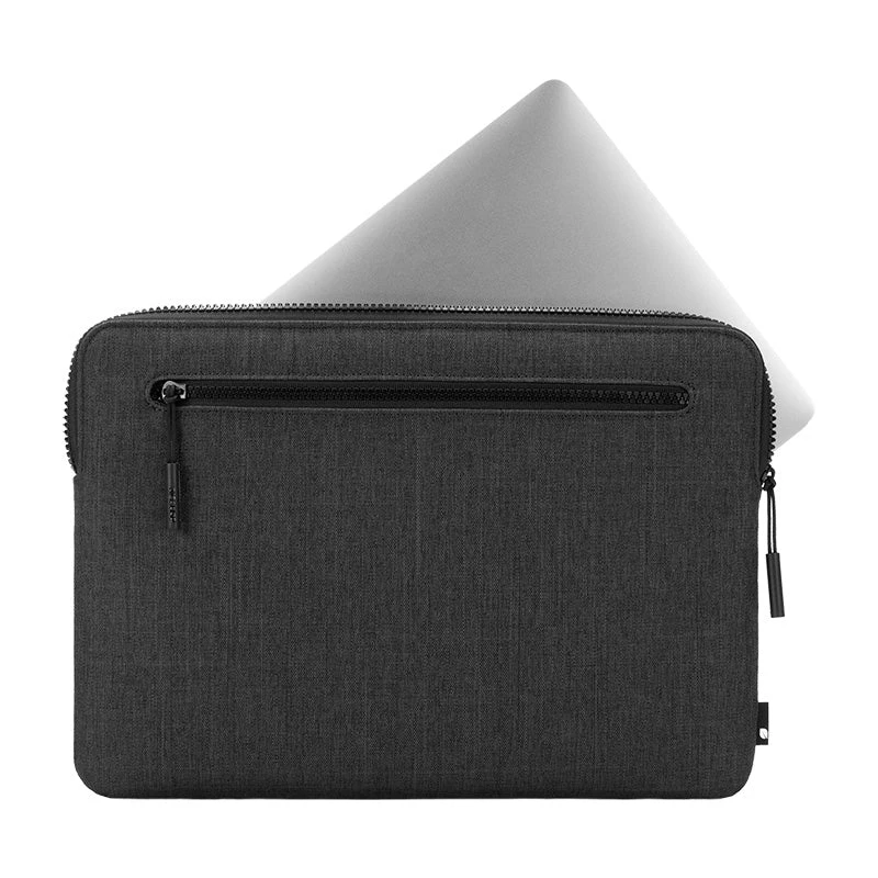Incase Compact Sleeve koos Woolenexiga 14-tollise MacBook Pro jaoks (M1-M4, 2021-2024)