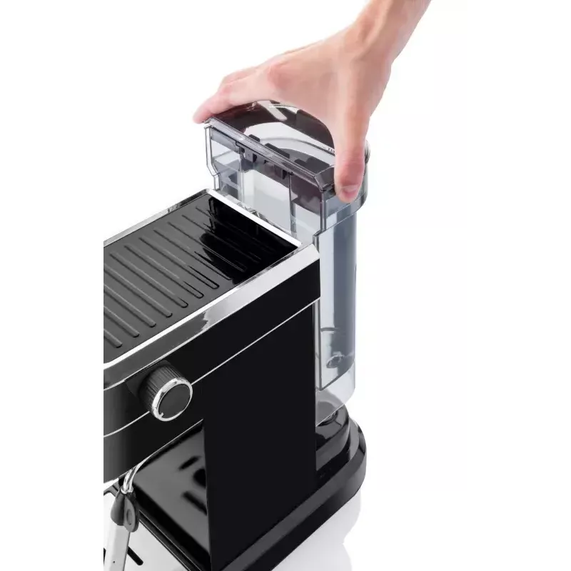 Espressomasin ETA ETA618190020 — poolautomaatne, 0,75 L veepaak, 1350 W, must
