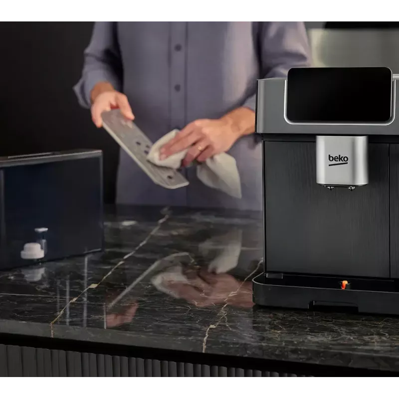 Beko CEG7302B CaffeExperto oast tassi kohvimasin aurutoruga