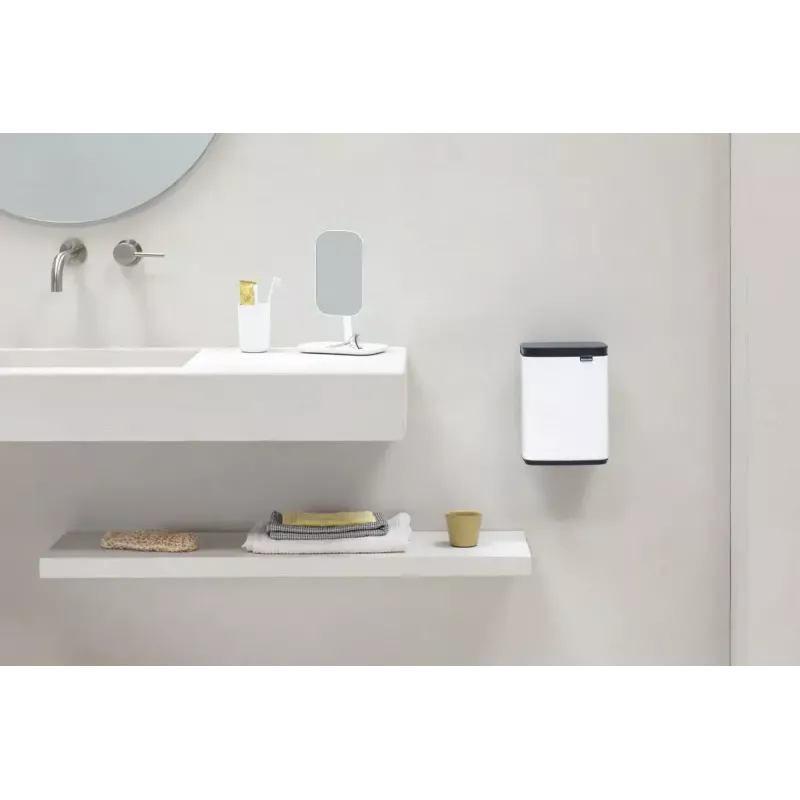 Brabantia Bo prügikast 4 L ristkülikukujuline terasest must valge