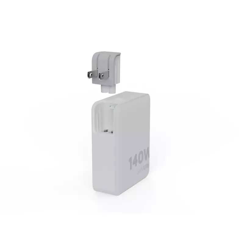 Kaasaskantav 140 W GaN reisilaadija Xtorm XVC2140, 3× USB-C PD porti ja 2 m USB-C kaabel, valge