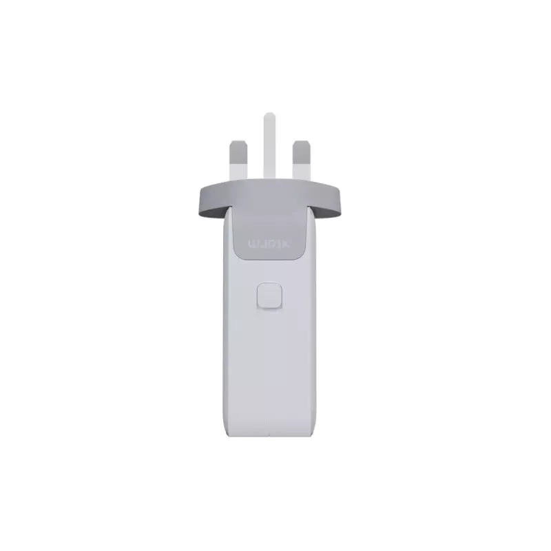 Kaasaskantav 140 W GaN reisilaadija Xtorm XVC2140, 3× USB-C PD porti ja 2 m USB-C kaabel, valge