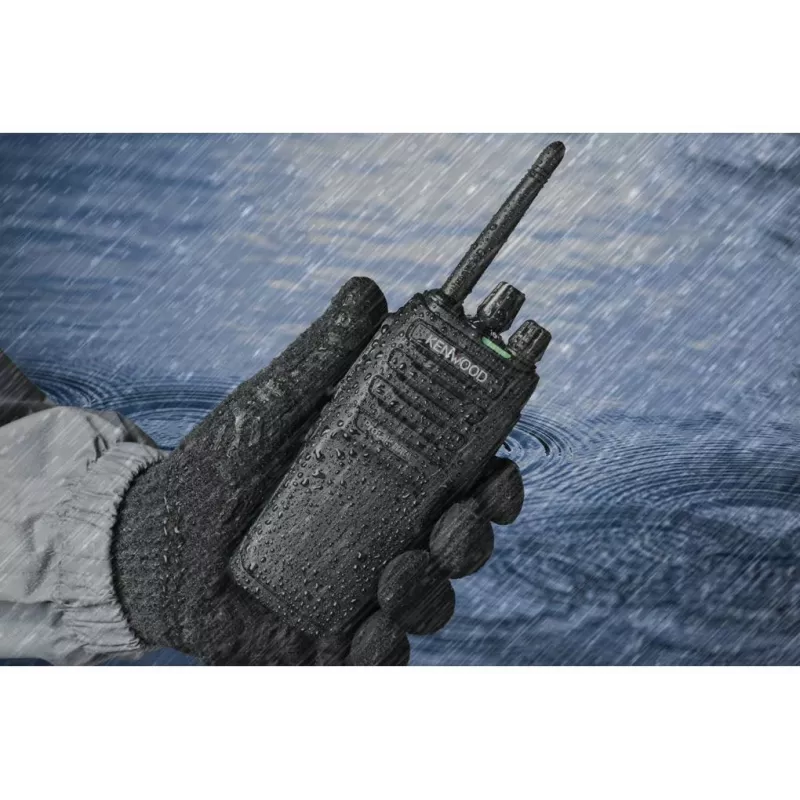 Kenwood TK-3701DE kahesuunaline raadio 48 kanalit 446 - 446,2 MHz Must