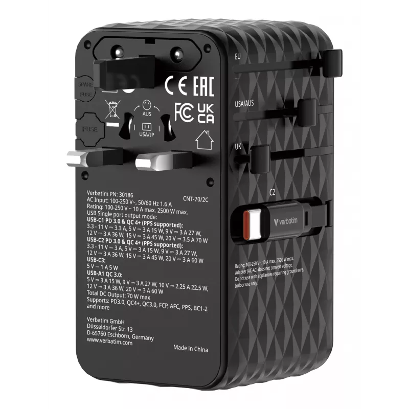 Verbatim Charge 'n' Travel 70W 2C sissetõmmatav universaalne reisiadapter Must