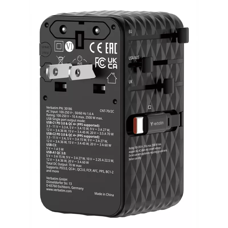 Verbatim Charge 'n' Travel 70W 2C sissetõmmatav universaalne reisiadapter Must