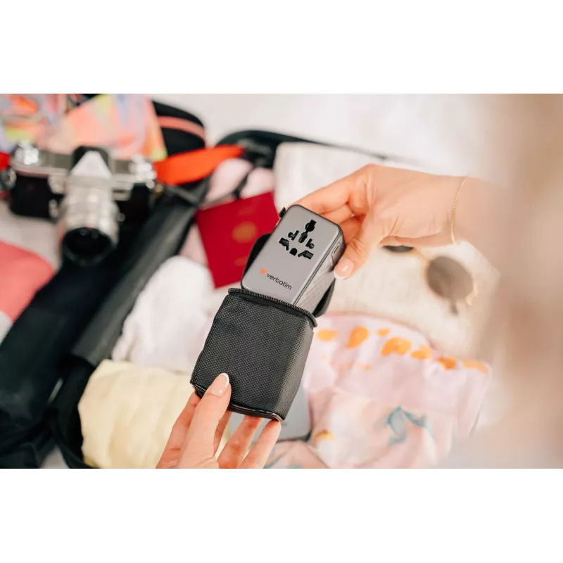 Verbatim Charge 'n' Travel 170W universaalne reisiadapter must