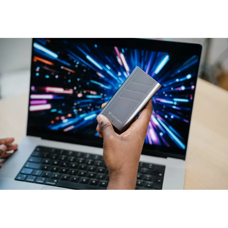Verbatim TurboMetal SSD USB4 2 TB USB USB-C USB4 Gen 2x2 Silver