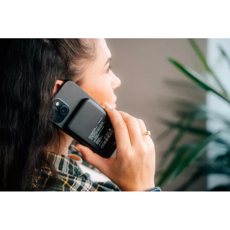 Akupank VERBATIM Charge AnA Go 5000 mAh magnetiline juhtmevaba, must