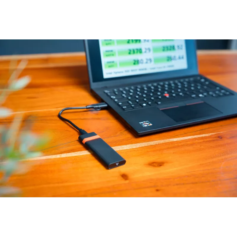 Verbatim M.2 NVMe SSD ümbriskomplekt, SSD ümbris, M.2, PCI Express, 10 Gbit/s, USB-ühenduvus, must, punane