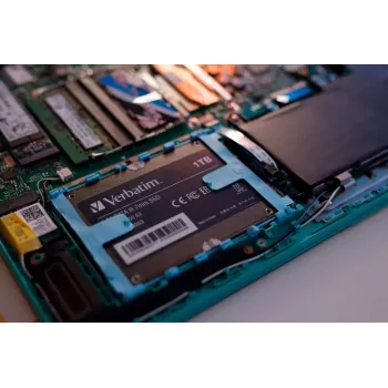 SSD-ketas Verbatim 1 TB 2,5-tolline SATA Vi550 S3