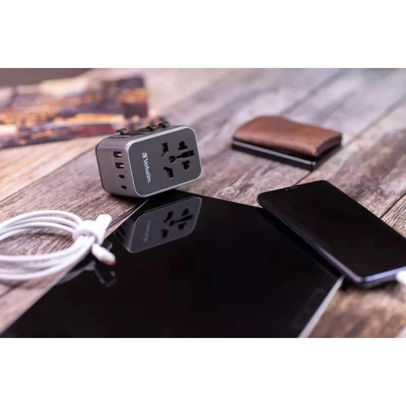 Verbatim 49545 toitepistiku adapter universaalne