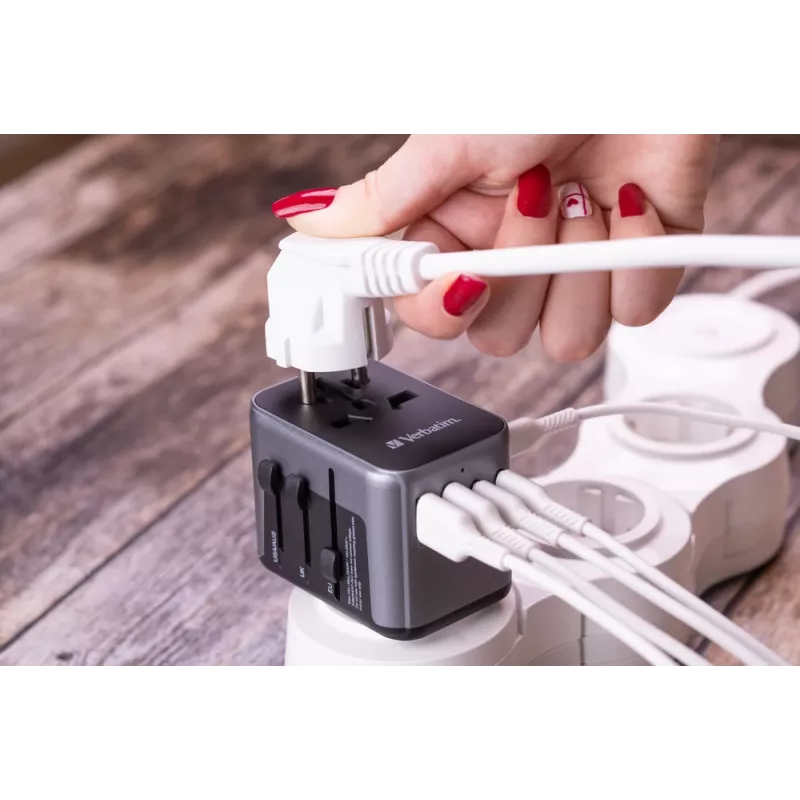 Verbatim 49545 toitepistiku adapter universaalne