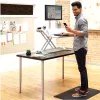 Fellowes väsimusvastane matt - Igapäevane ergonoomiline istumise-seismise lauamatt kasutamiseks töö- või kodukeskkonnas - K1,91 x L91,44 x S60,96 cm - Must