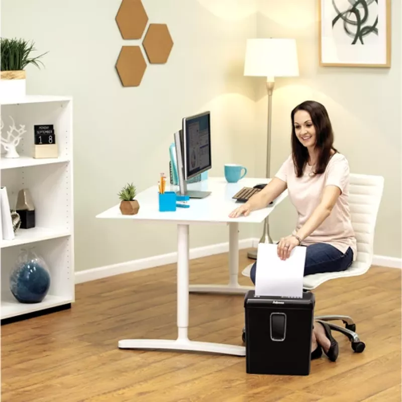 Fellowes Powershred P-30C paberipurustaja Ristpurustus 22 cm Must