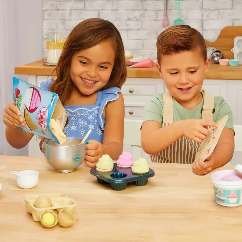 Little Tikes Creative Chefs Bakers Kit, Bakers Kit, 3 a, AG13