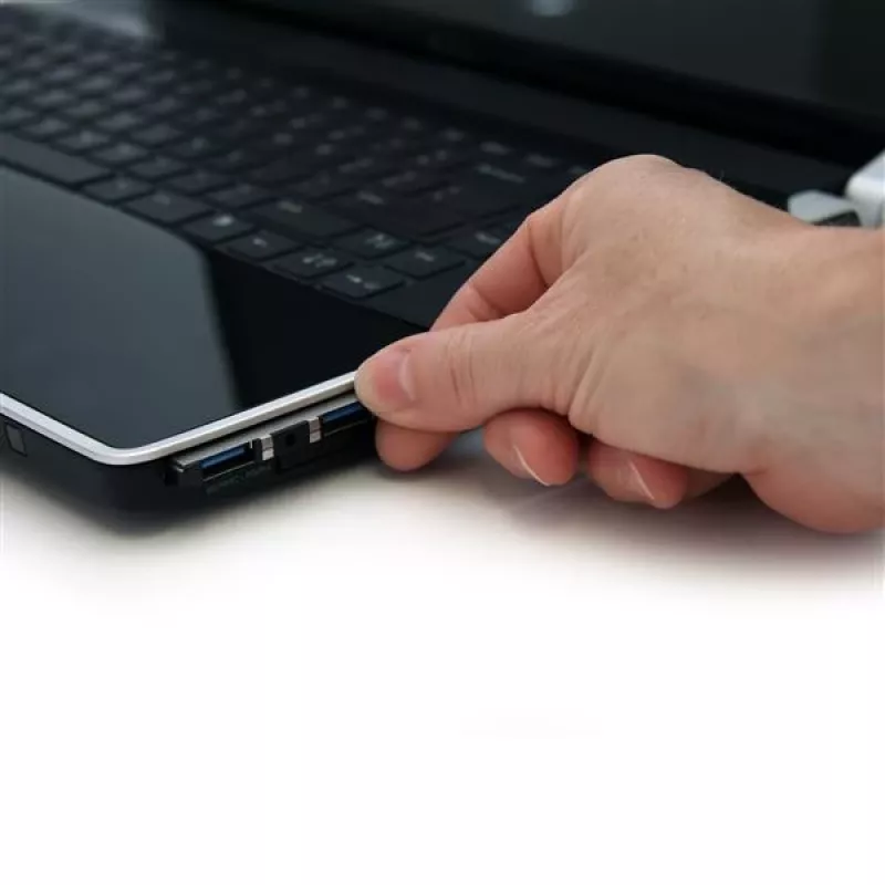 StarTech.com 2-pordiline süvistatav ExpressCard 54 mm SuperSpeed USB 3.0 kaardiadapter UASP toega