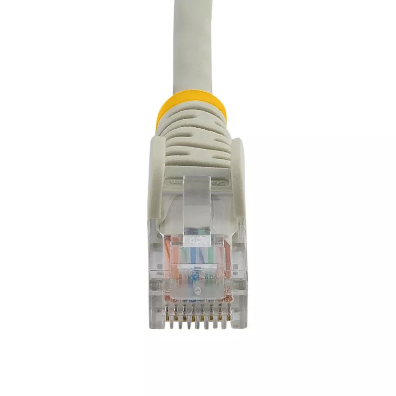 StarTech.com Cat5e paigalduskaabel takerdumiskindlate RJ45 pistikutega - 15 m, hall