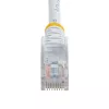 StarTech.com Cat5e Etherneti harukaabel snagless RJ45-pistikutega - 0,5 m, valge