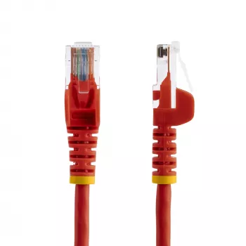 StarTech.com Cat5e Etherneti paigalduskaabel tõmbetakistusega RJ45-pistikutega - 0,5 m, punane