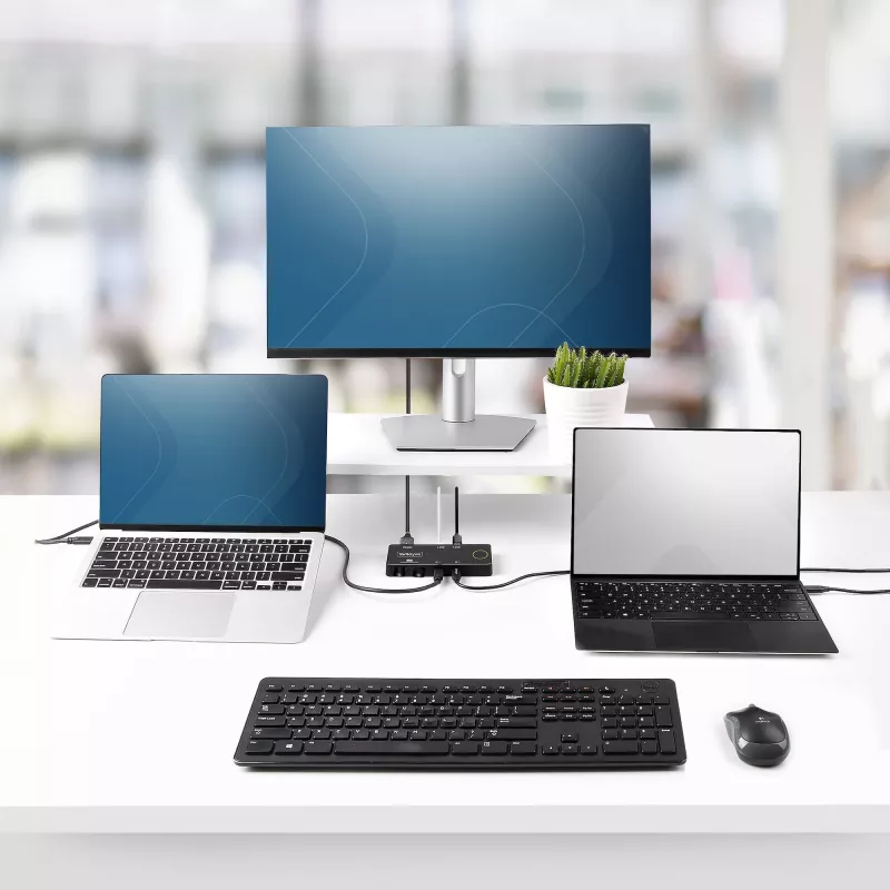 StarTech.com 2-pordiline USB-C KVM-lüliti, ühe 4K 60 Hz HDMI monitori jaoks, kahe 100 W toiteedastuse läbipääsupordiga, siinitoitel, USB USB-C/USB4/Thunderbolt 3/4 ühilduv – väikevormitegur