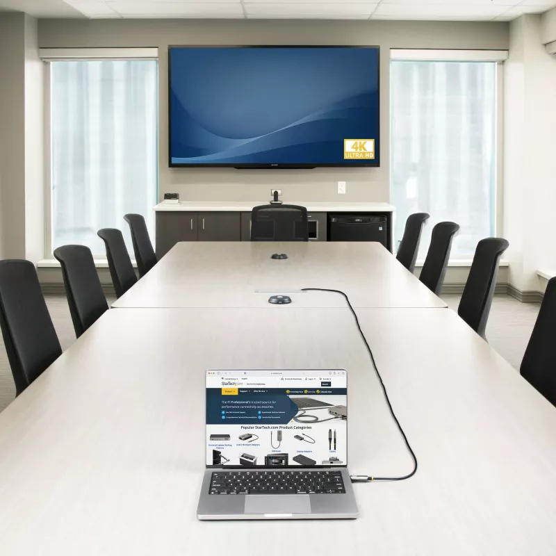 StarTech.com 50 ft (15,2 m) USB-C–HDMI 2.0 aktiivne optiline kaabel (AOC), 4K 60 Hz, CL3, ühesuunaline USB-C–HDMI adapterkaabel