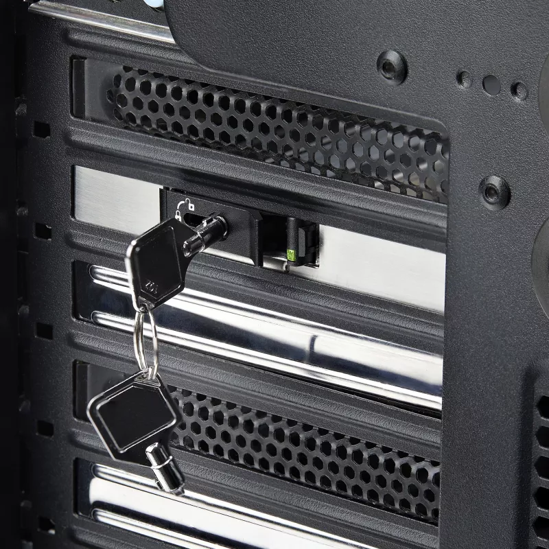StarTech.com M.2 NVMe SSD PCIe x4 mobiilne sahtel/tagapaneel eemaldatava salvega PCI Expressi laienduspesasse, tööriistadeta paigaldus, PCIe 4.0/3.0 kiirvahetusega draivisahtel, võtmelukk – 2 võtit kaasas