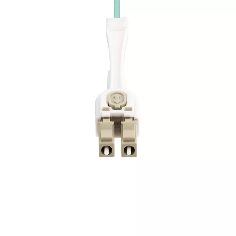 StarTech.com 3m (9,8 jalga) LC-LC (UPC) OM4 mitmikrežiimne fiiberoptiline kaabel tõmmatavate sakkidega, 50/125µm, 100G, paindekindel, madal sisestuskadu - LSZH fiiberoptika hüppaja