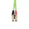 StarTech.com 25 m (82 jalga) LC kuni LC (UPC) OM5 mitmemoodiline fiiberoptiline kaabel, 50/125 µm dupleks LOMMF tõmblukuga juhe, VCSEL, 40G/100G, LSZH fiiberhüppaja juhe
