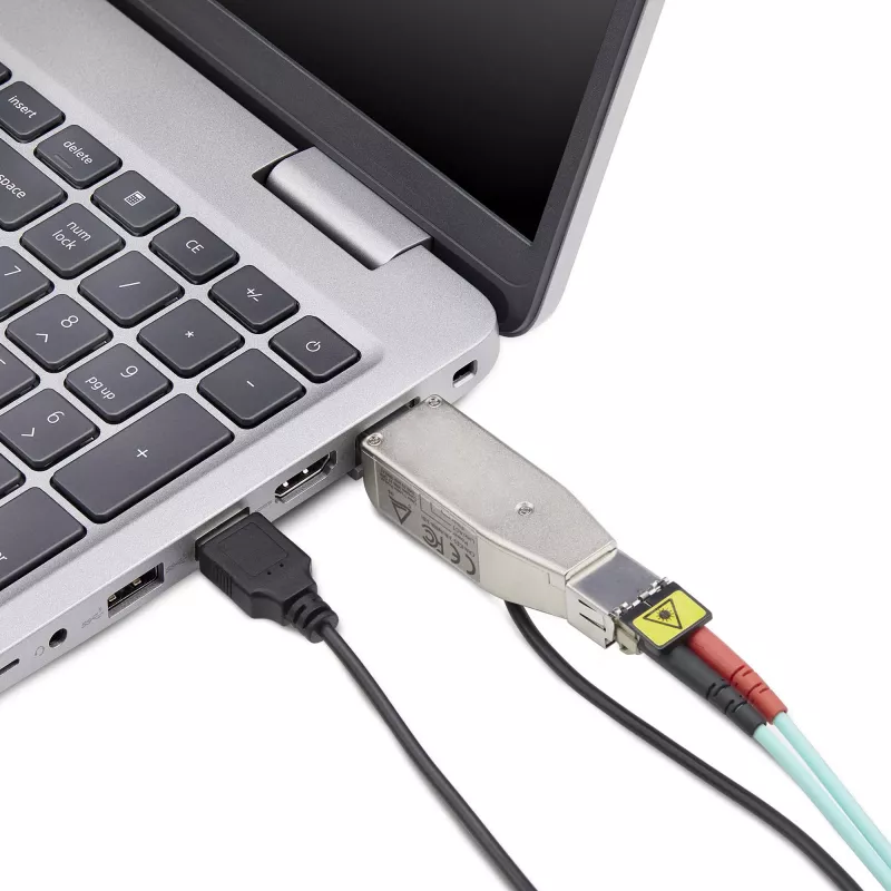 StarTech.com Gigabit kiudoptika RJ45 Ethernet meediumikonverteri dongel, optiline ühemoodiline 10 km / multimoodne 800 m, USB-toitega, kompaktne disain, metallkorpus, Micro Mini, TAA