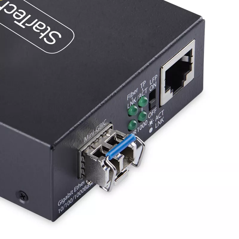 StarTech.com Gigabit Ethernet Copper-to-Fiber meediamuundur, SM LC, 40 km, 10/100/1000 Mbit/s, RJ45 to LC, täismetallist, 9K jumboraamid, TAA vastavuses
