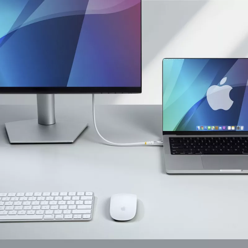 StarTech.com 50 cm (1,6 jalga) USB4 kaabel, 80 Gbps, USB-IF sertifitseeritud USB-C kaabel, 240 W PD, 8K 120 Hz / 4K 240 Hz DP2.1 DP80, TPE mantel, Thunderbolt 4 ühilduv – valge USB-C juhe