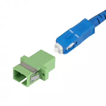 StarTech.com SC-SC-sidur 10 tk komplekt, OS2 ühemoodiline SC fiiberoptiline sidur äärikuga, SC/APC simpleksadapter