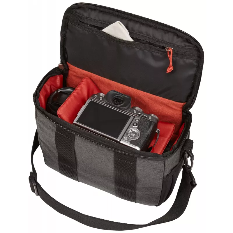 Case Logic Era CECS-103 Obsidian pealtlaaditav kott Hall