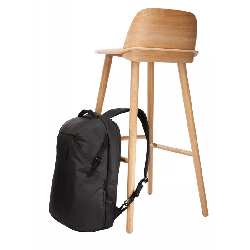 Thule Tact TACTBP116 35,6 cm (14-tolline) seljakott, must