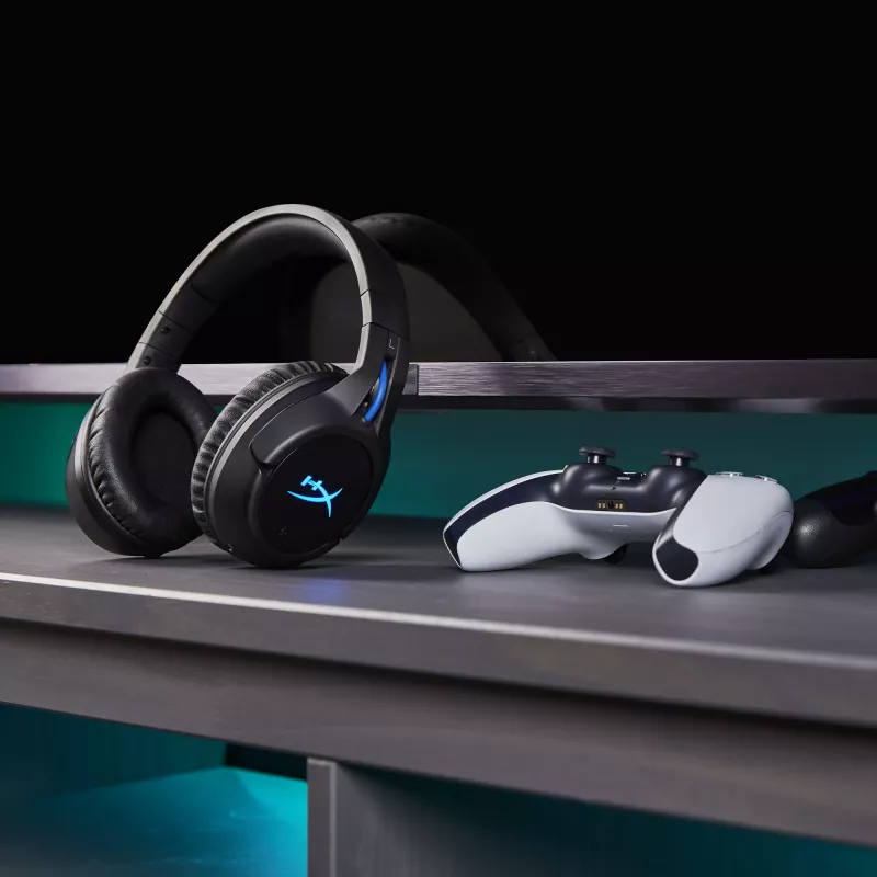HyperX Cloud Flight - juhtmevaba mänguri peakomplekt (must-sinine) - PS5-PS4