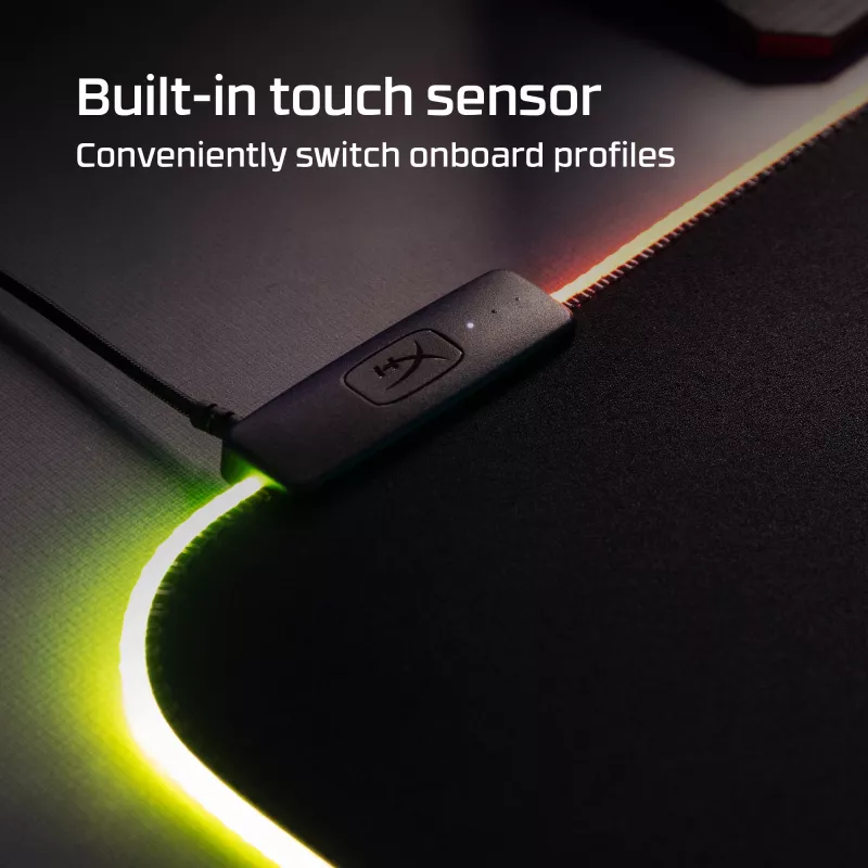 HyperX Pulsefire Mat – RGB-mänguhiirematt – riie (XL)