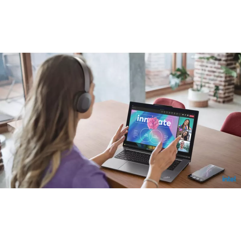 Sülearvuti Lenovo ThinkPad X9-15p Gen 1 Aura Edition Copilot+ 358H 15,3-tolline puutetundlik 2.8K 64 GB muutmälu 1 TB SSD Wi‑Fi 7 Windows 11 Pro