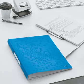 Leitz Ringbinder WOW PP A4 2RR/25mm, A4, ümmargune rõngas, polüpropüleen (PP), sinine, metallik, valge, 190 lehte
