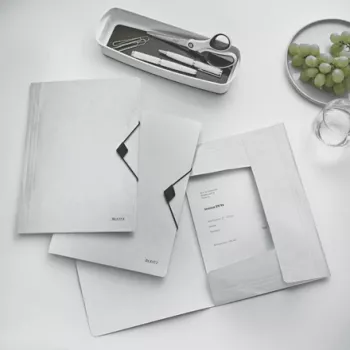 Leitz 3-Flap Folder WOW PP A4, esitluskaust, A4, polüpropüleen (PP), valge, portree, 150 lehte