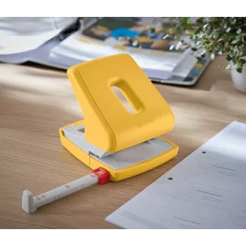Leitz Cosy Hole Punch 2-auguline 30 lehte, 30 lehte, kollane, plastik, 8 cm, 5,5 mm, A4