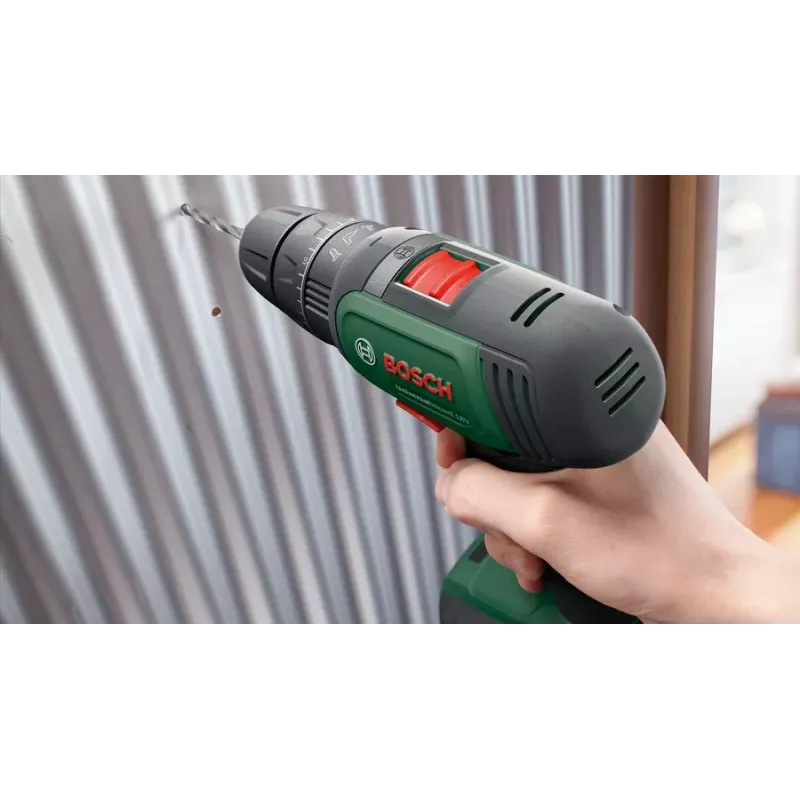 Bosch UniversalImpact 18V 1450 RPM võtmeta 1,3 kg roheline