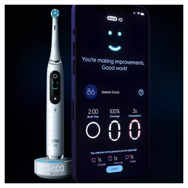 Oral-B iO Series 10 Täiskasvanute pöörlev-võnkuv hambahari Valge