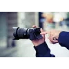 Sony α 6400 + SEL18135 MILC 24,2 MP CMOS 6000 x 4000 pikslit must