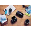 Sony α 6400 + SEL18135 MILC 24,2 MP CMOS 6000 x 4000 pikslit must