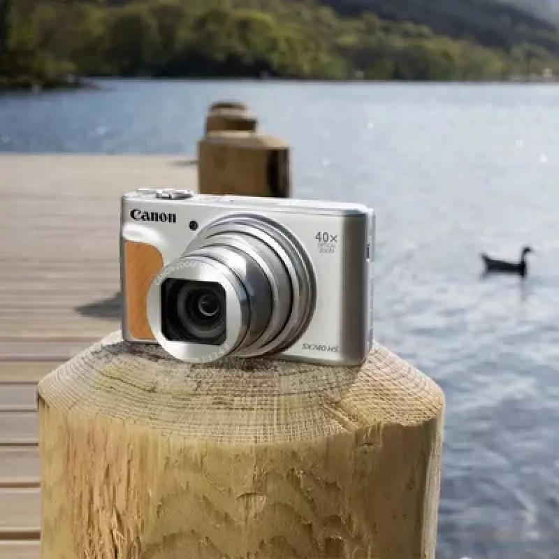 Canon PowerShot SX740 HS Lite Edition 1/2,3-tolline kompaktkaamera 20,3 MP CMOS 5184 x 3888 pikslit Hõbedane