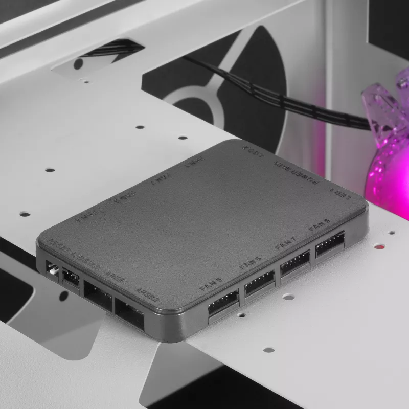 Mars Gaming MC51W valge arvutimängude ATX korpus kahe karastatud klaasiga, 5x RGB 12 cm ventilaator