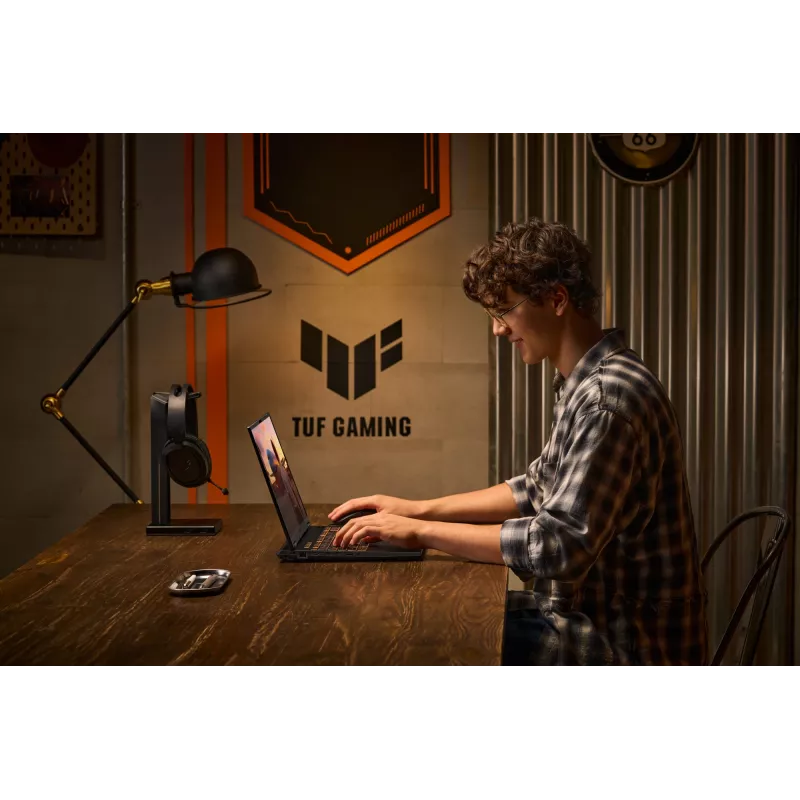 ASUS TUF Gaming F16 FX608JPR-QT014W Intel® Core™ i7 i7-14650HX sülearvuti 40,6 cm (16 tolli) WQXGA 32 GB DDR5-SDRAM 1 TB SSD NVIDIA GeForce RTX 5070 Wi-Fi 6E (802.11ax) Windows 11 Home hollandi must, hall